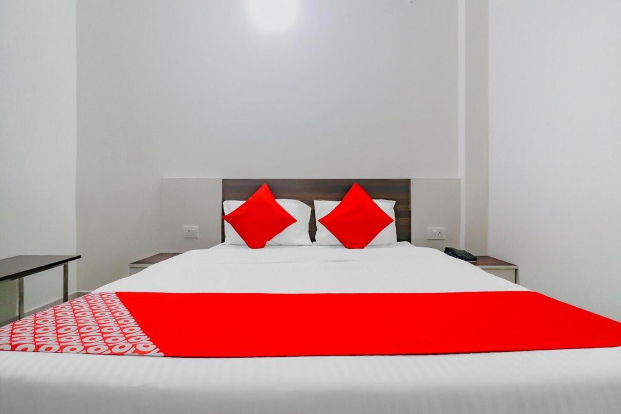 Rajlakshmi Guest House Mathura Luaran gambar