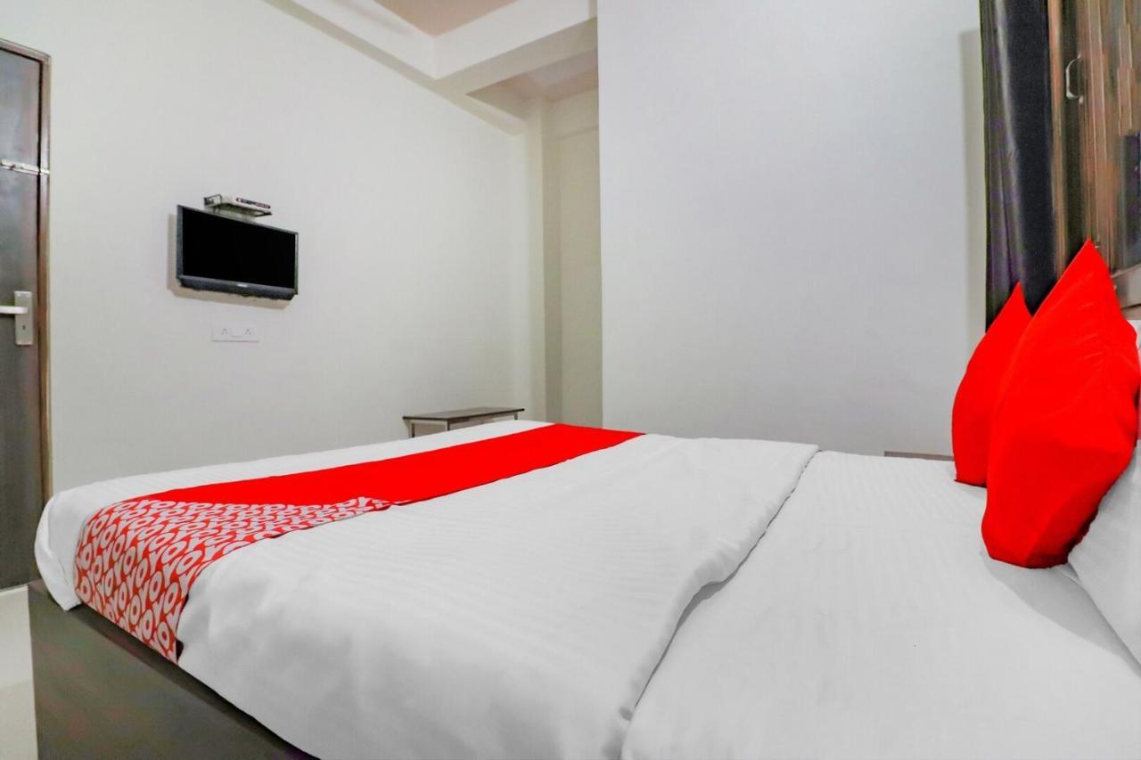 Rajlakshmi Guest House Mathura Luaran gambar